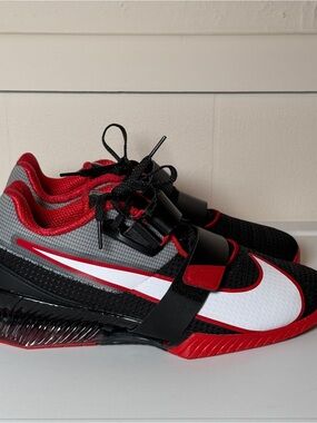 Nike Romaleos 4 Mens Size 9 Weightlifting Shoes Red Black #CD3463-003